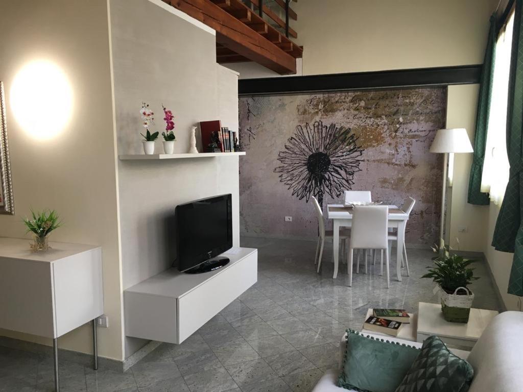 Il Vicoletto Holiday House Volta Mantovana Exterior foto